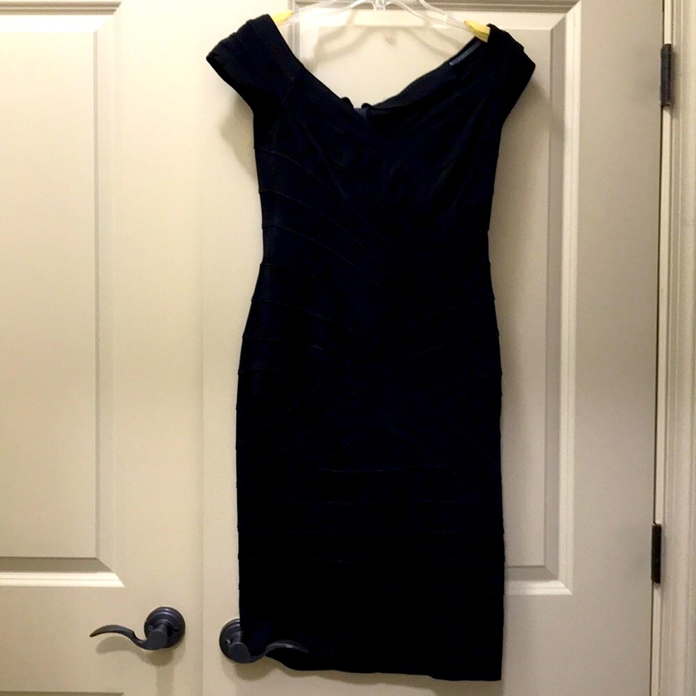 Flattering MIDI Black Dress with Piping Detail
